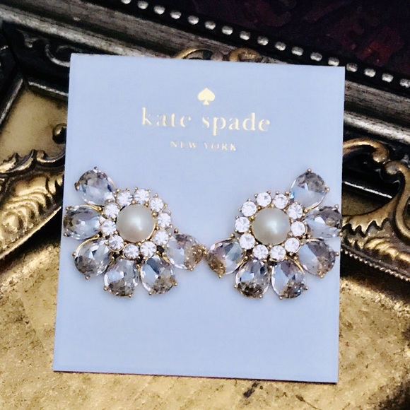 NWT Kate Spade Bright Idea Crystal Cluster Earrings - Picture 3 of 3